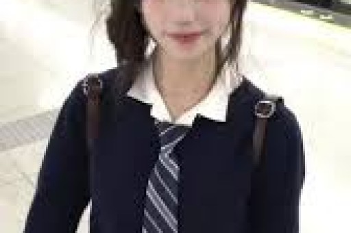 炸裂！司晓迪凌晨甩黑色吊带美照评论区从吃瓜到吐槽吵翻了天