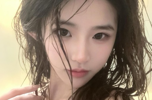 内娱开年地震！30岁网红司晓迪爆料睡遍顶流48小时反转封账号